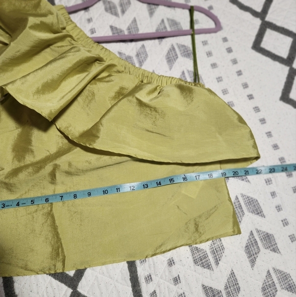 Anthropologie Lemon. One Shoulder Ruffle Blouse Size M. - Picture 3 of 8